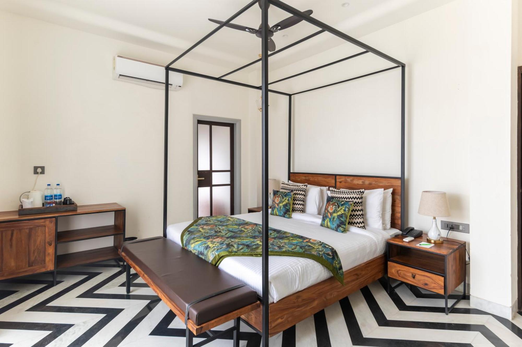 Vanaashrya Resort And Spa Sariska Tehla Esterno foto