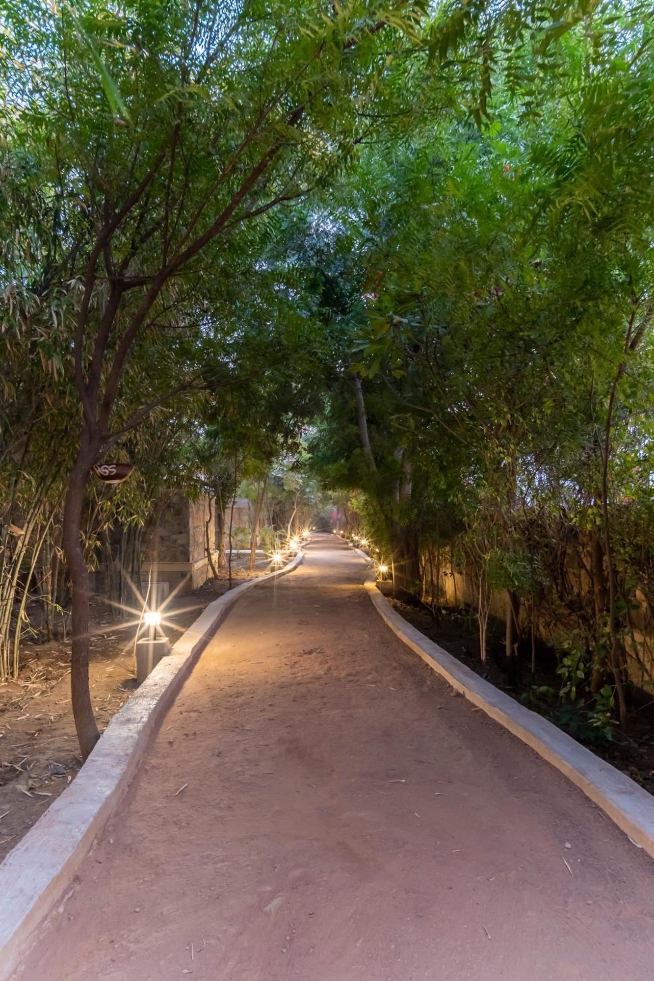 Vanaashrya Resort And Spa Sariska Tehla Esterno foto