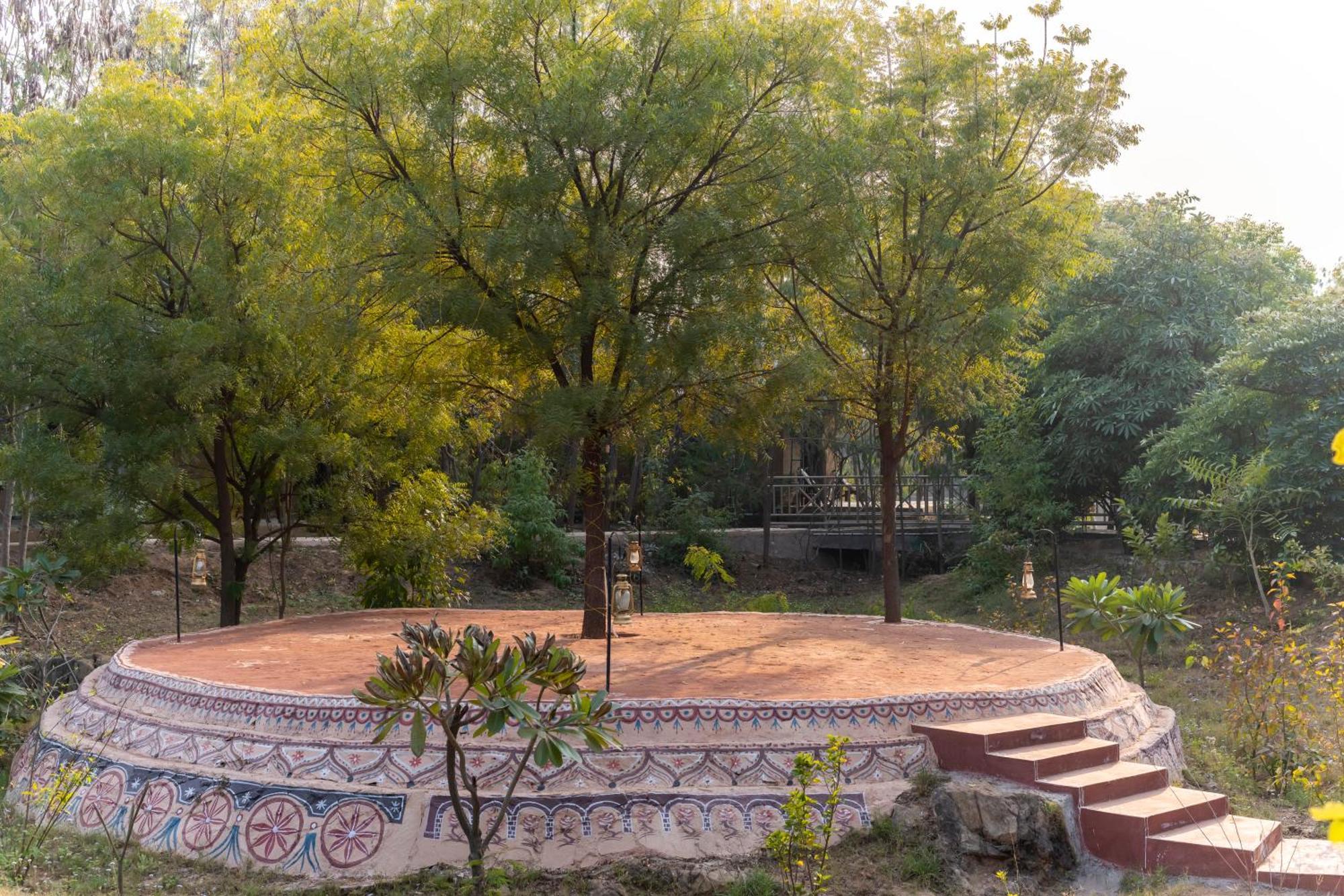 Vanaashrya Resort And Spa Sariska Tehla Esterno foto